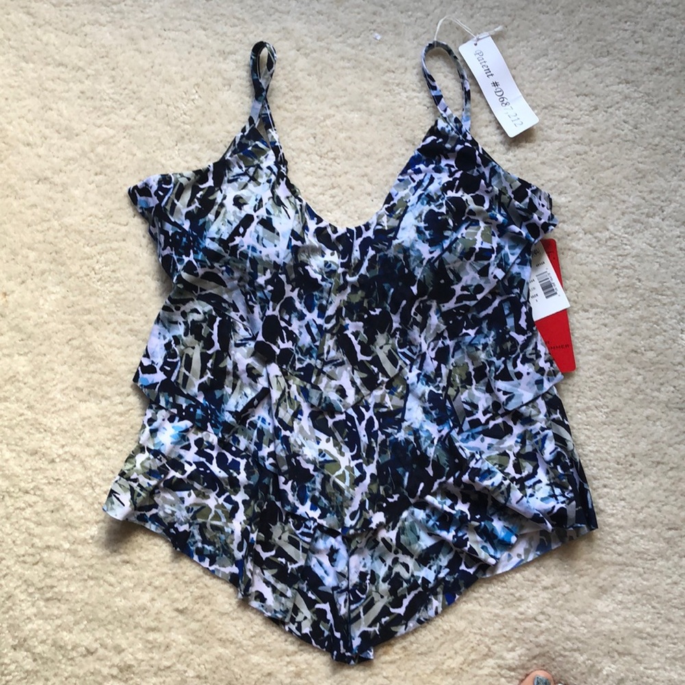 Magic suit top